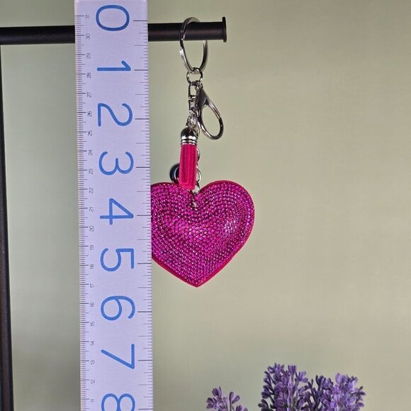 Rhinestone Heart Keychain With Tassel & Clasp (NWOT) - Picture 2 of 6